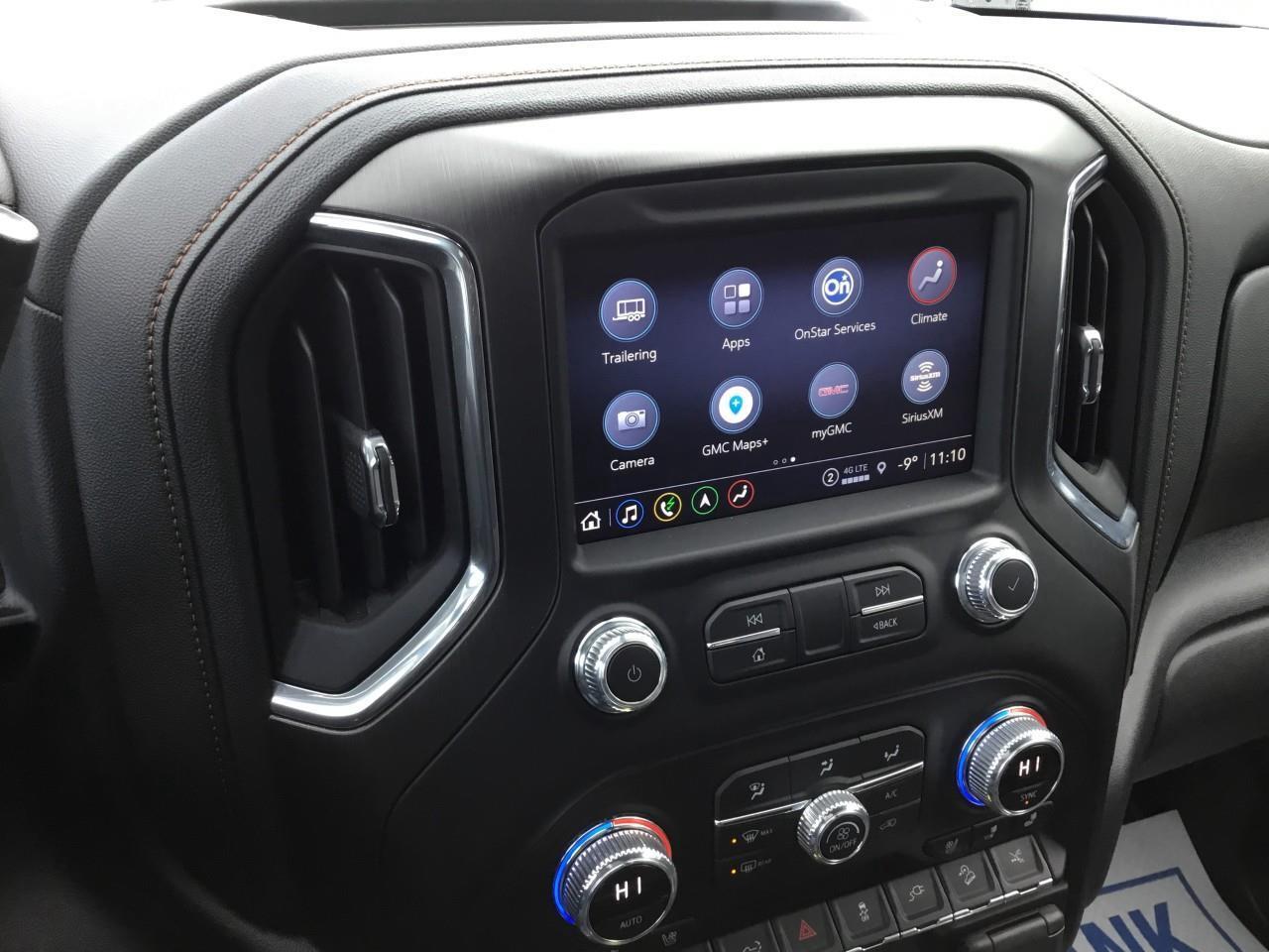 2023 GMC SIERRA 2500HD AT4 Photo