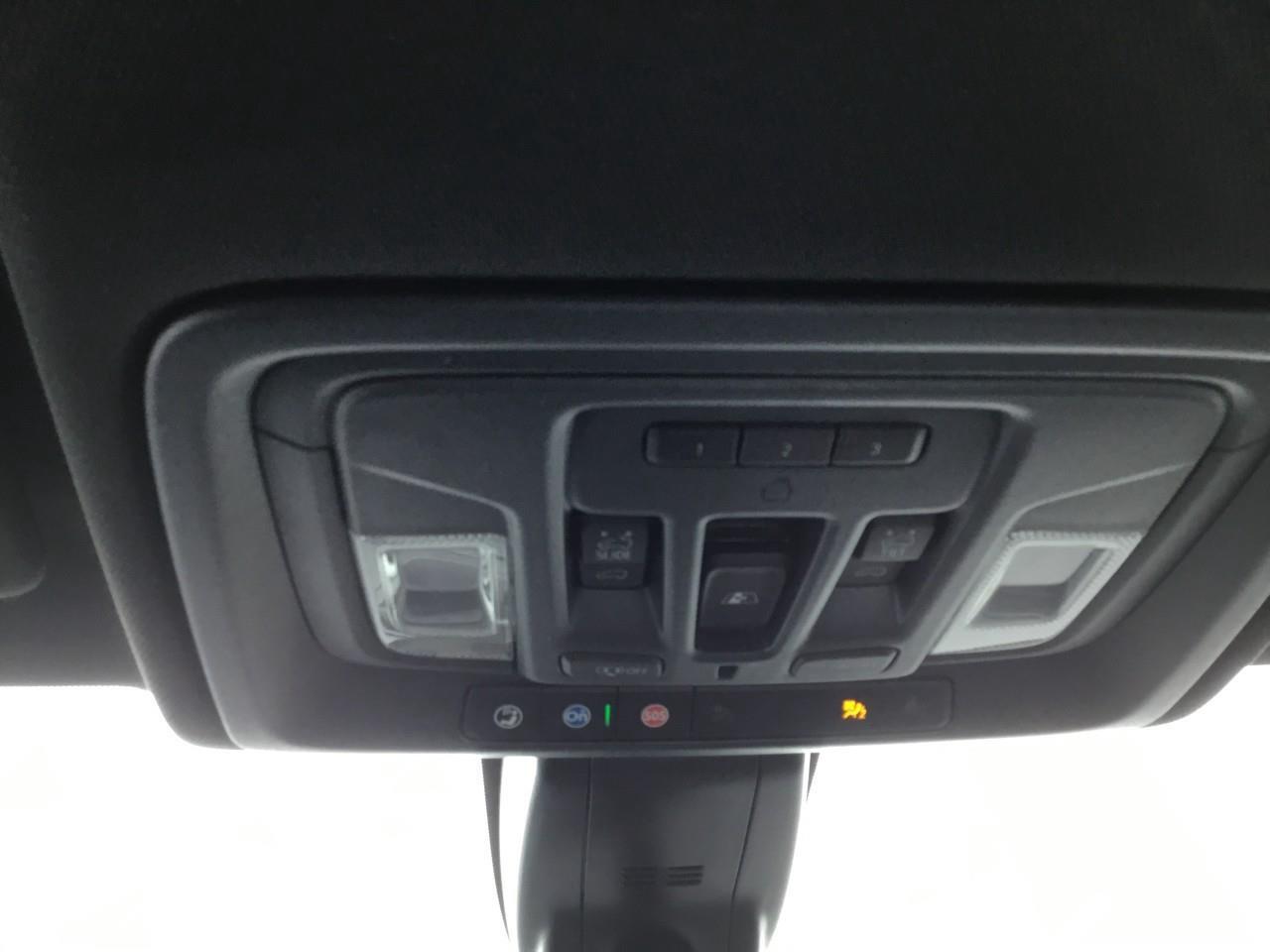 2023 GMC SIERRA 2500HD AT4 Photo