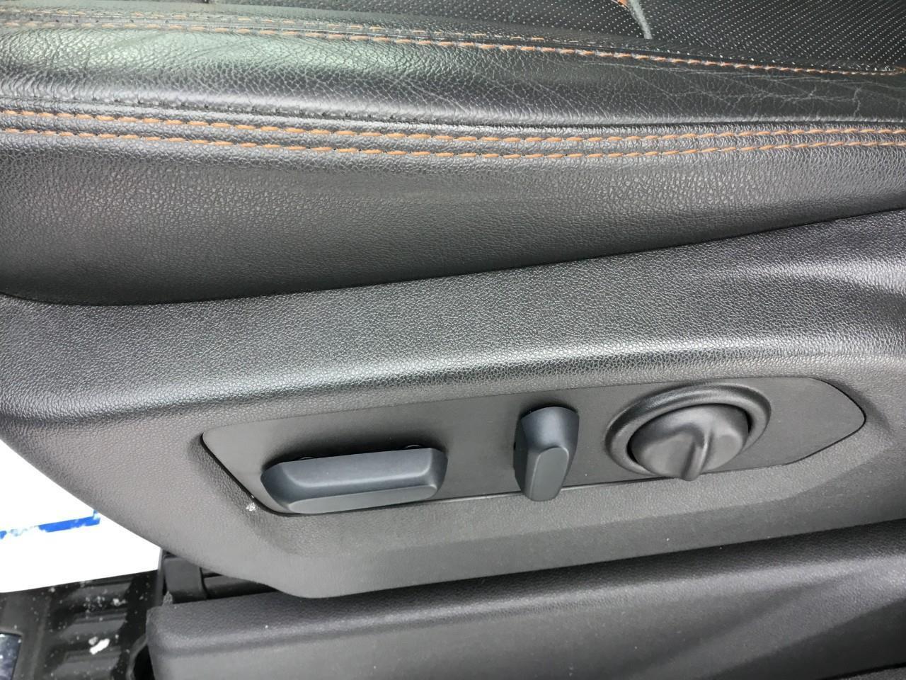 2023 GMC SIERRA 2500HD AT4 Photo