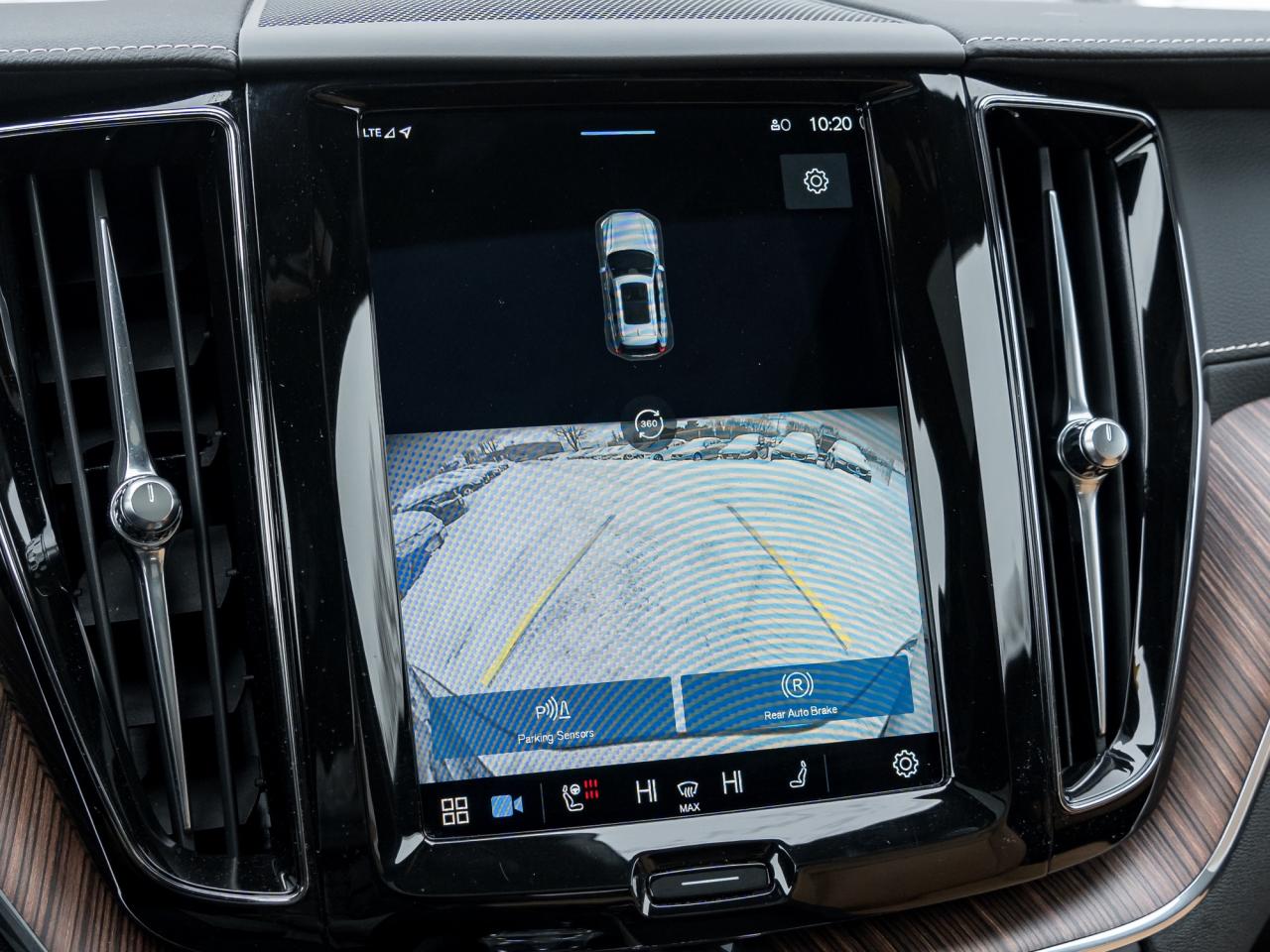 2022 Volvo XC60 B6 AWD Inscription  BOWERS&WILKINS  20" WHEEL  CPO Photo