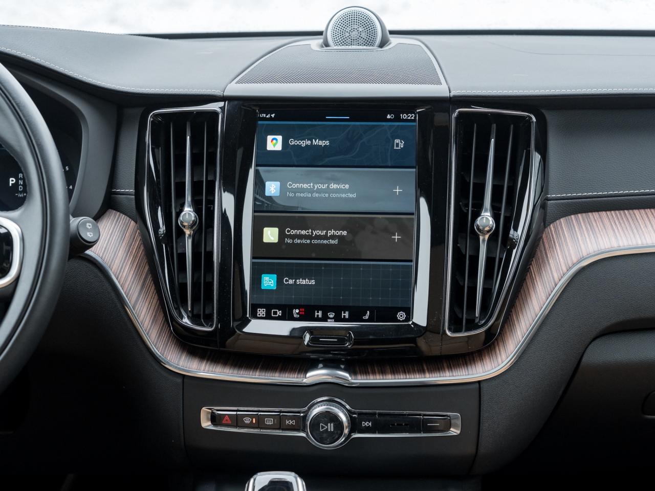 2022 Volvo XC60 B6 AWD Inscription  BOWERS&WILKINS  20" WHEEL  CPO Photo