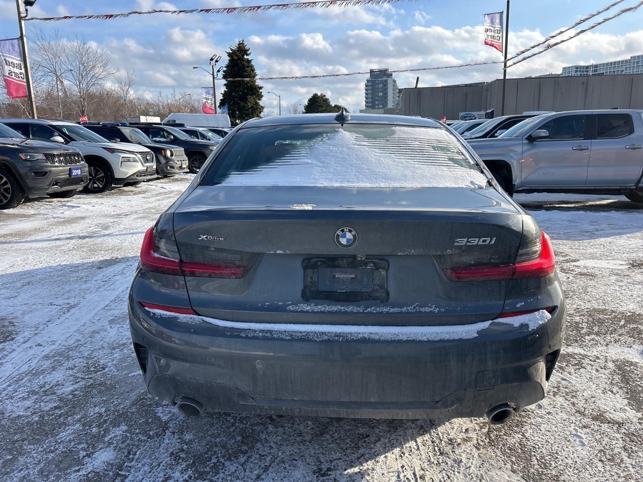 2019 BMW 3 Series 330i xDrive Sedan Photo