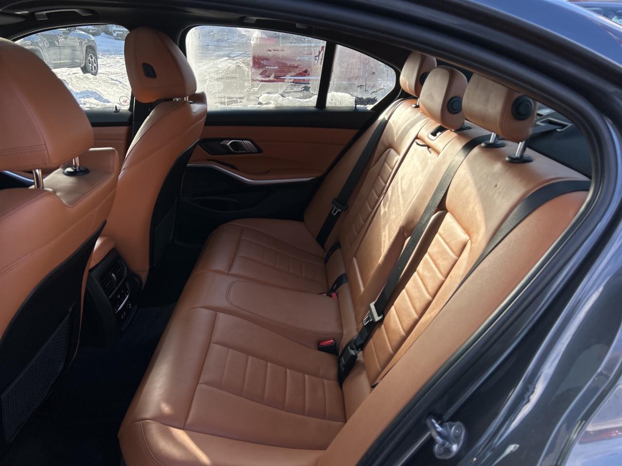 2019 BMW 3 Series 330i xDrive Sedan Photo