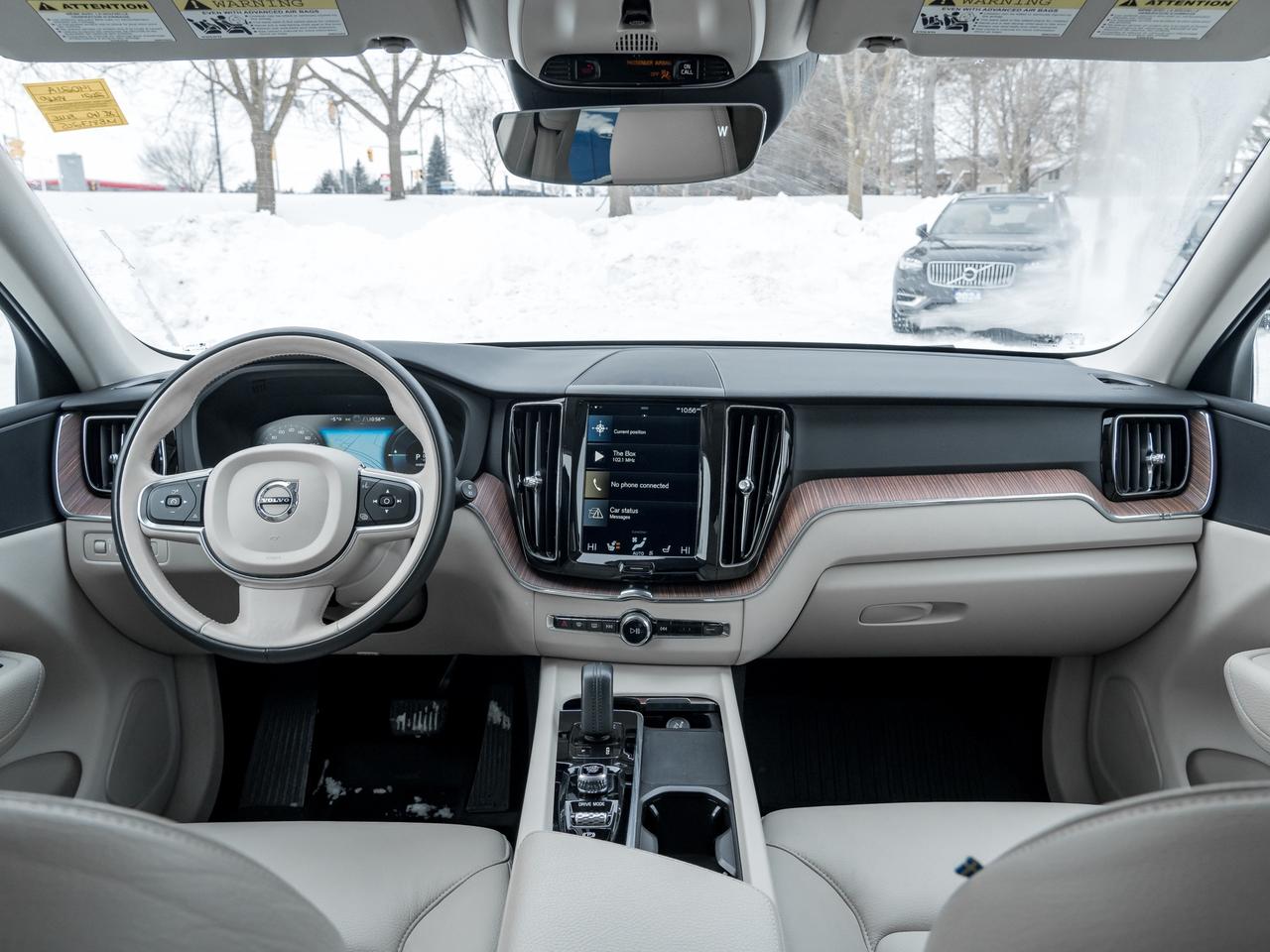 2021 Volvo XC60 Plug-In Hybrid Recharge T8eAWD PHEV Inscription Exp TRADE IN CPO Photo