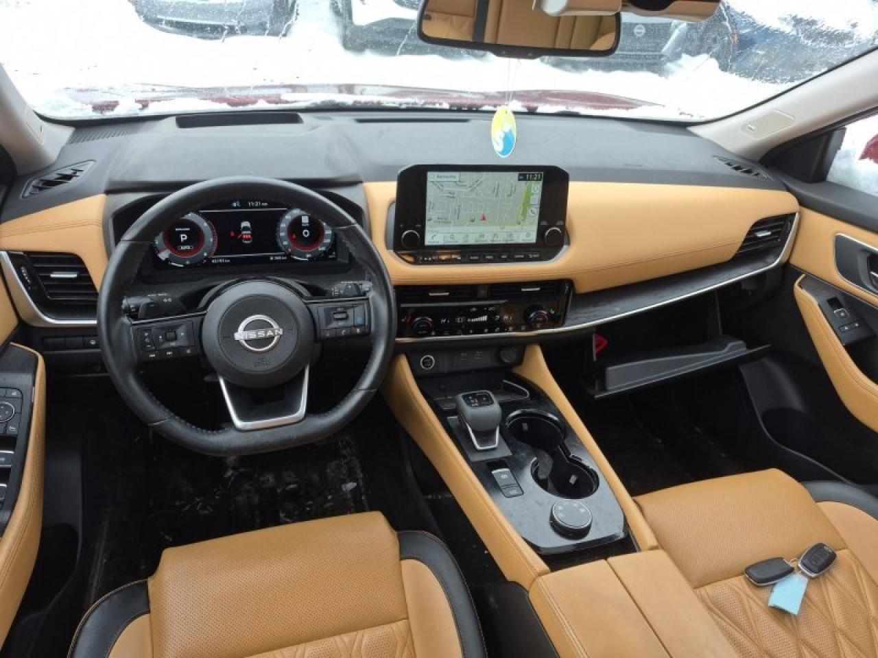 2023 Nissan Rogue Platinum Photo