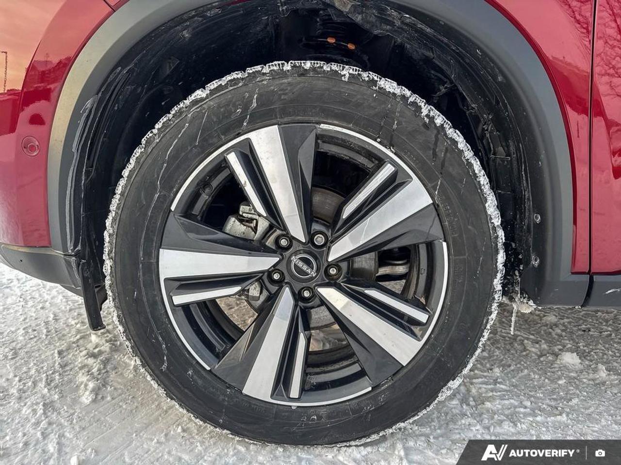 2023 Nissan Rogue Platinum   Navigation   Moonroof   Heated Seats Photo