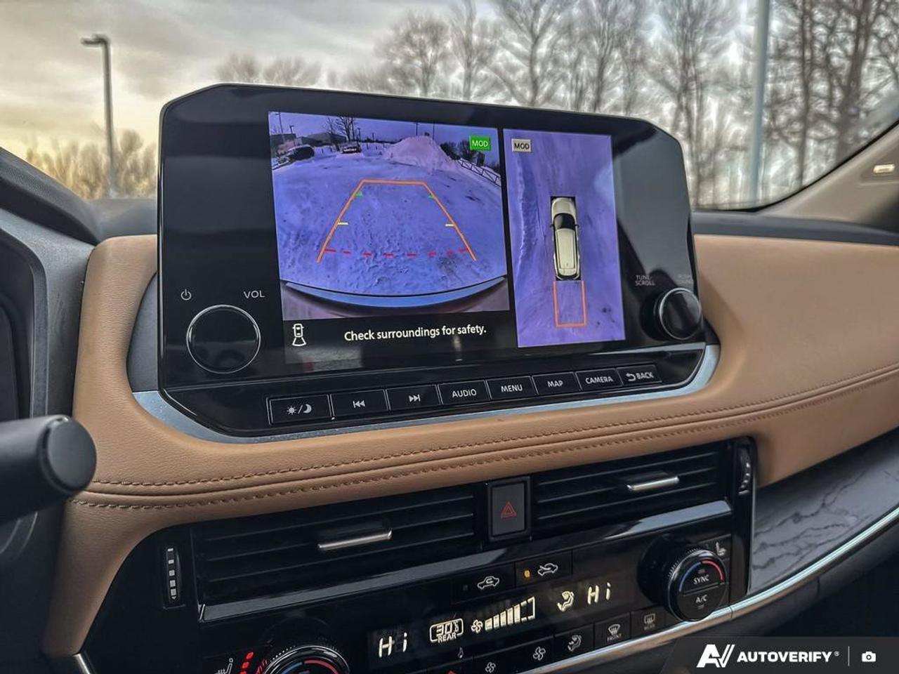 2023 Nissan Rogue Platinum   Navigation   Moonroof   Heated Seats Photo