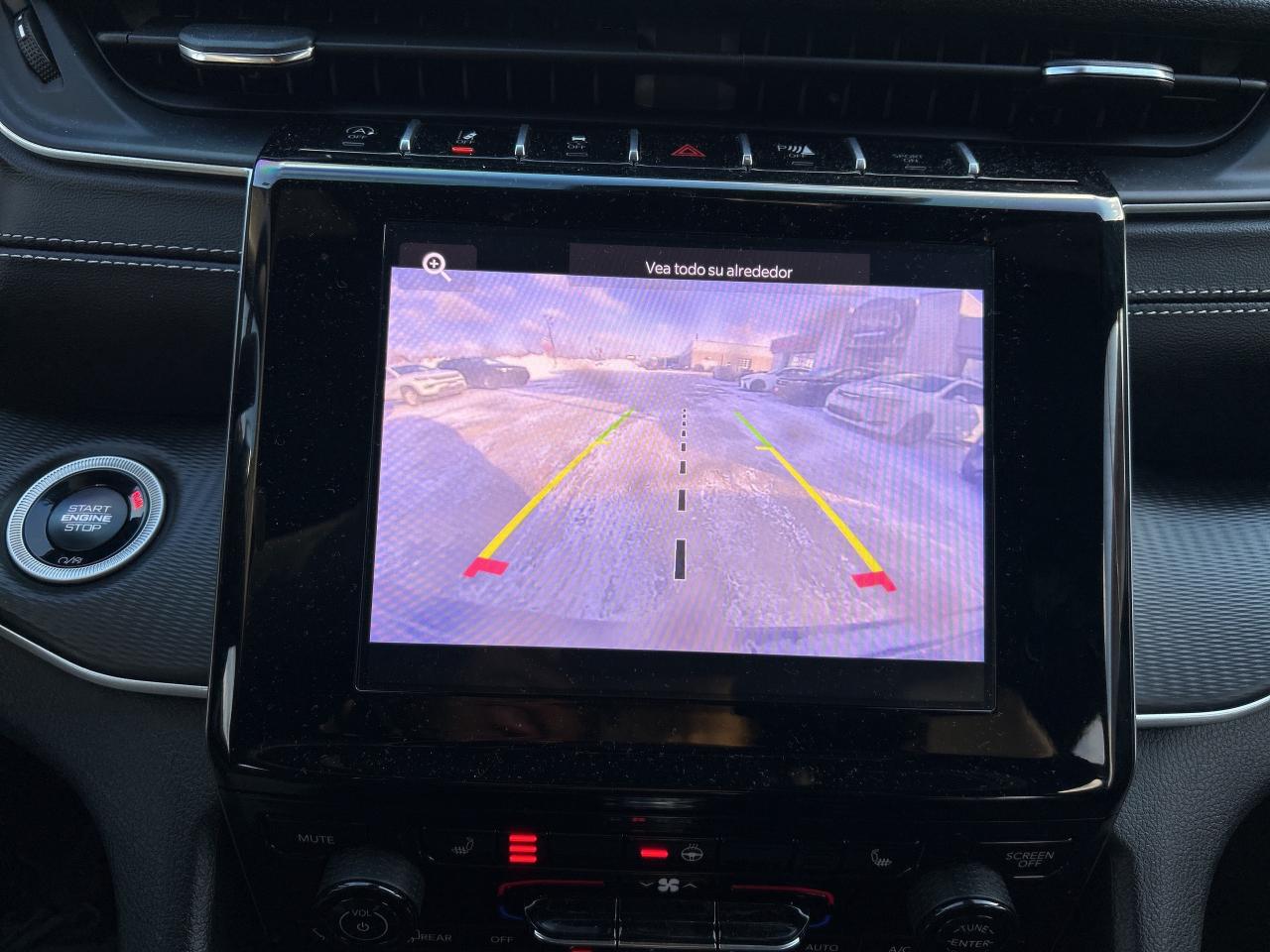 2025 Jeep Grand Cherokee ALTITUDE 4X4 Photo