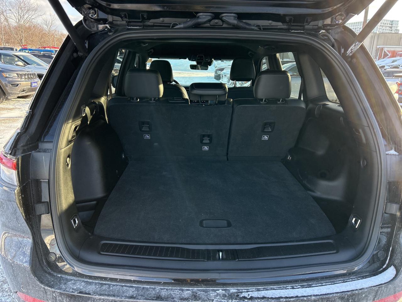 2025 Jeep Grand Cherokee ALTITUDE 4X4 Photo