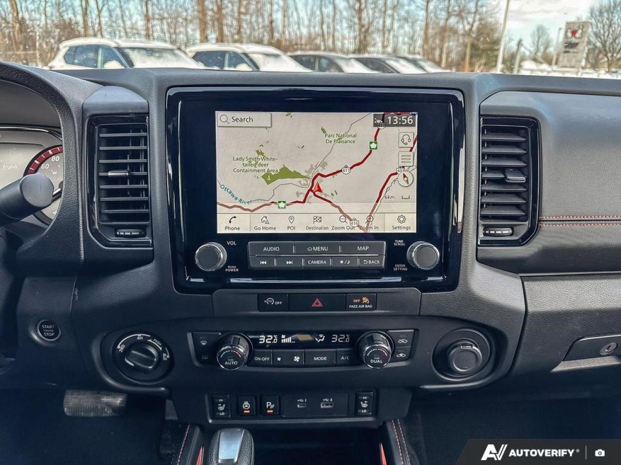 2024 Nissan Frontier PRO-4X LUXURY Photo