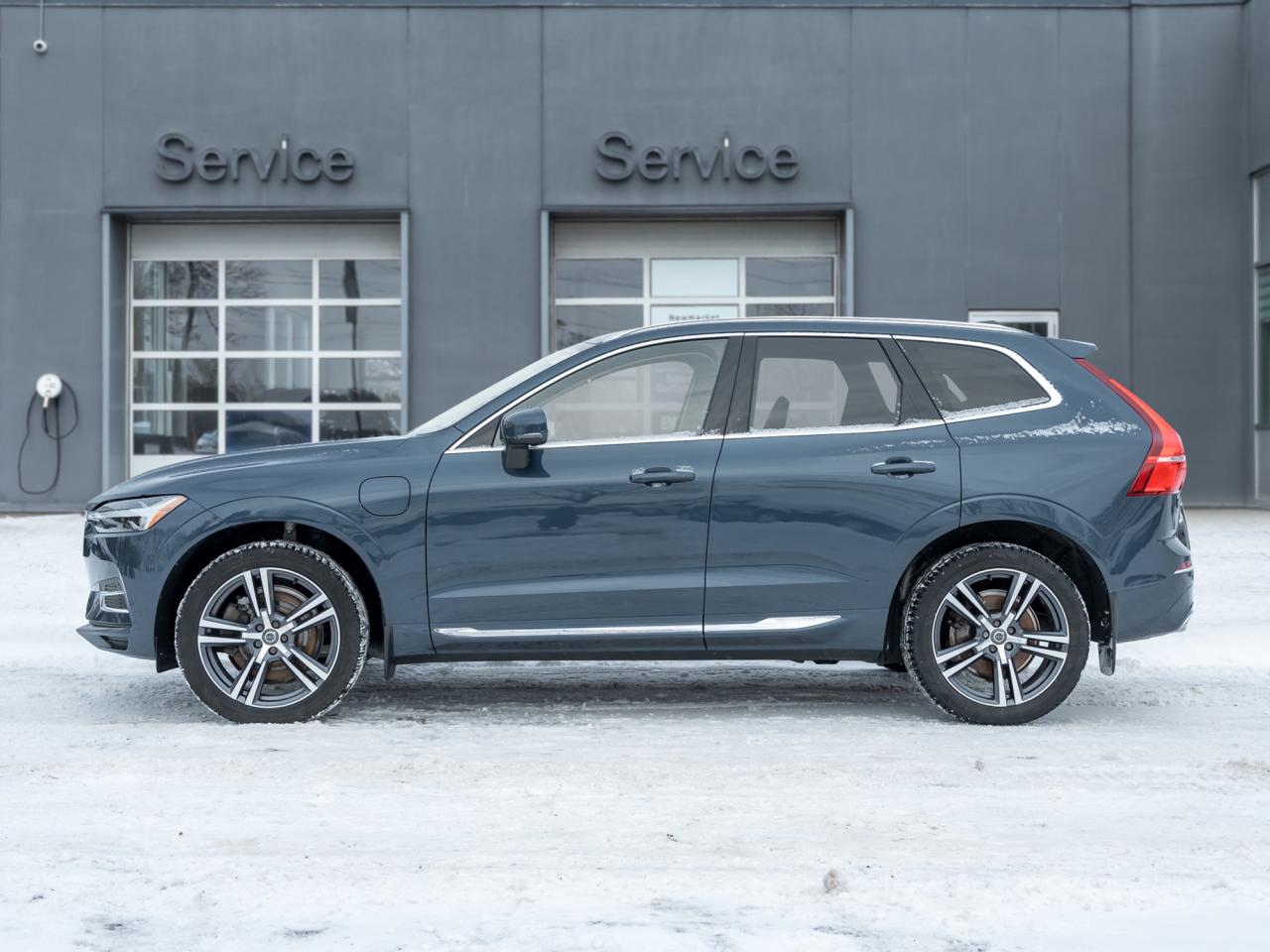 2021 Volvo XC60 Recharge Recharge T8eAWD PHEV Inscription Exp TRADE IN CPO Photo