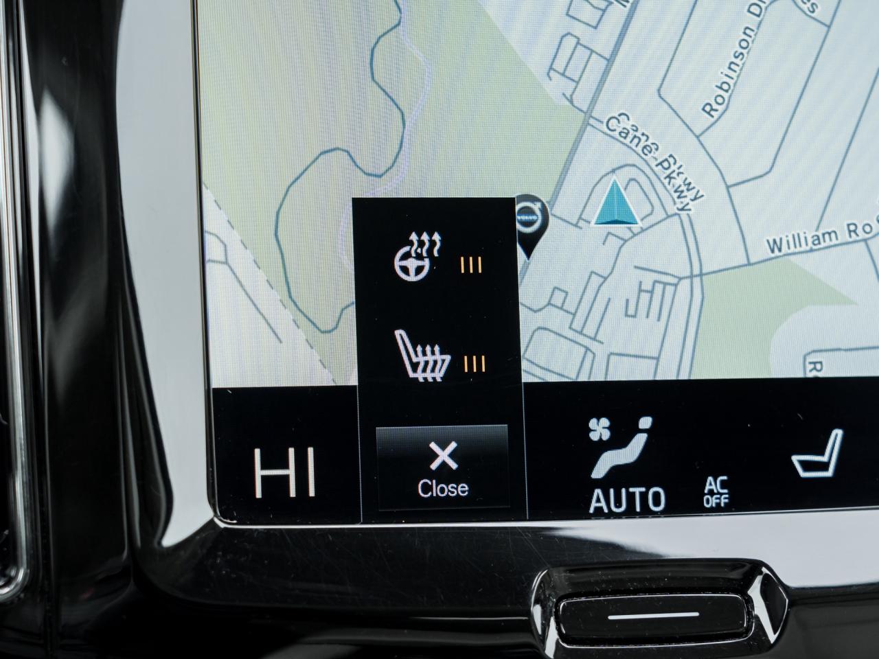 2021 Volvo XC60 Recharge Recharge T8eAWD PHEV Inscription Exp TRADE IN CPO Photo