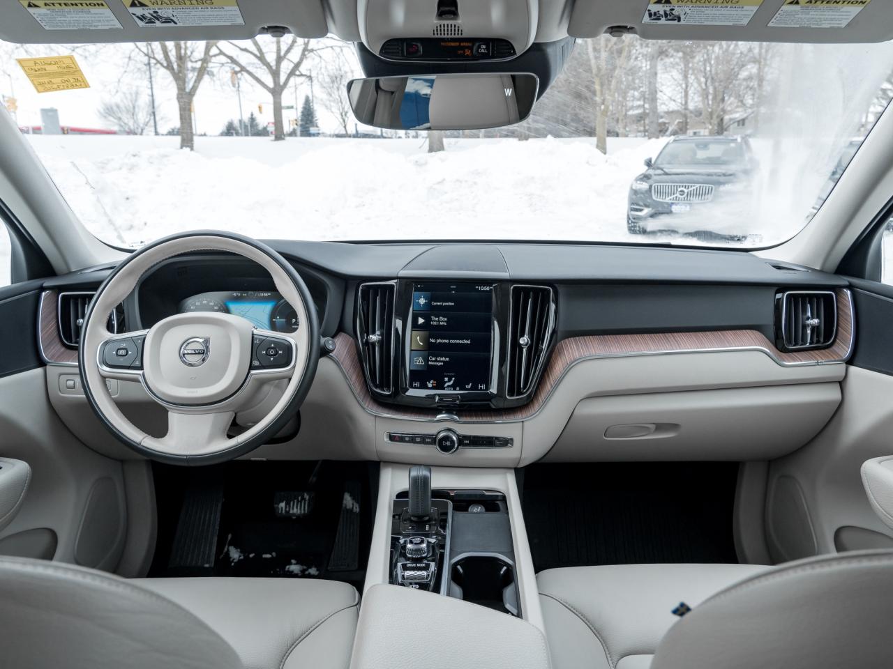 2021 Volvo XC60 Recharge Recharge T8eAWD PHEV Inscription Exp TRADE IN CPO Photo