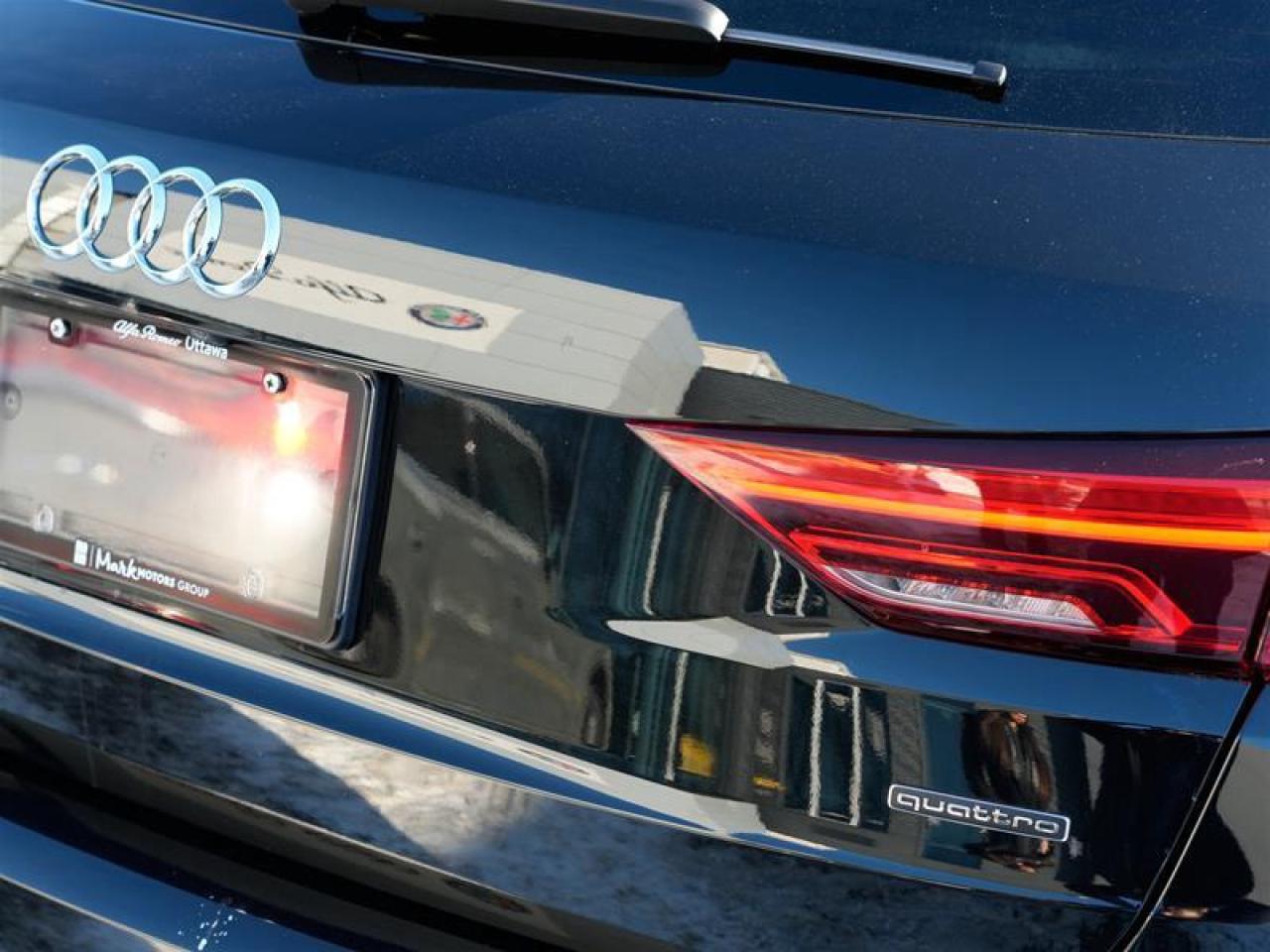 2022 Audi Q3 45 2.0T Komfort quattro 8sp Tiptronic Photo