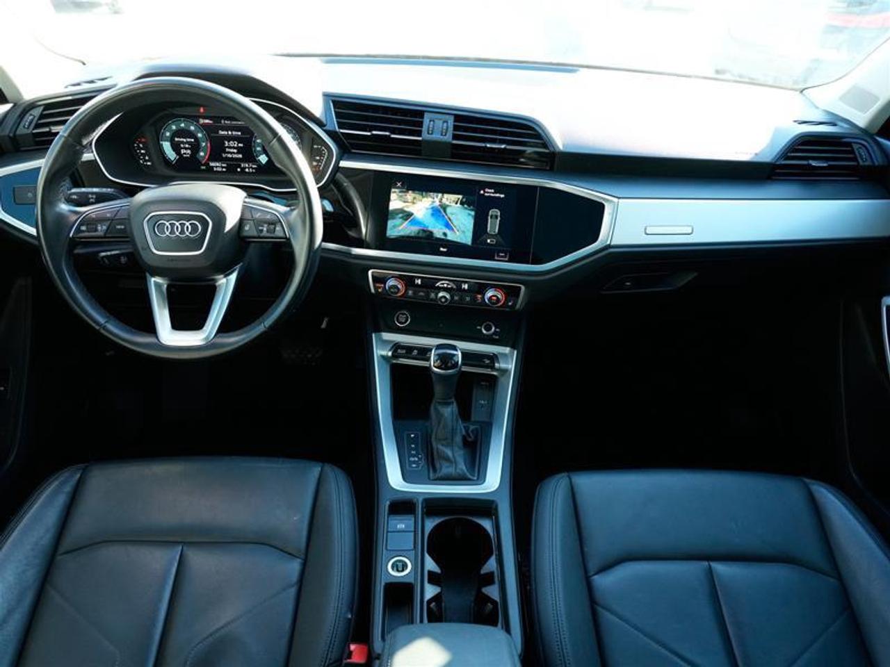 2022 Audi Q3 45 2.0T Komfort quattro 8sp Tiptronic Photo