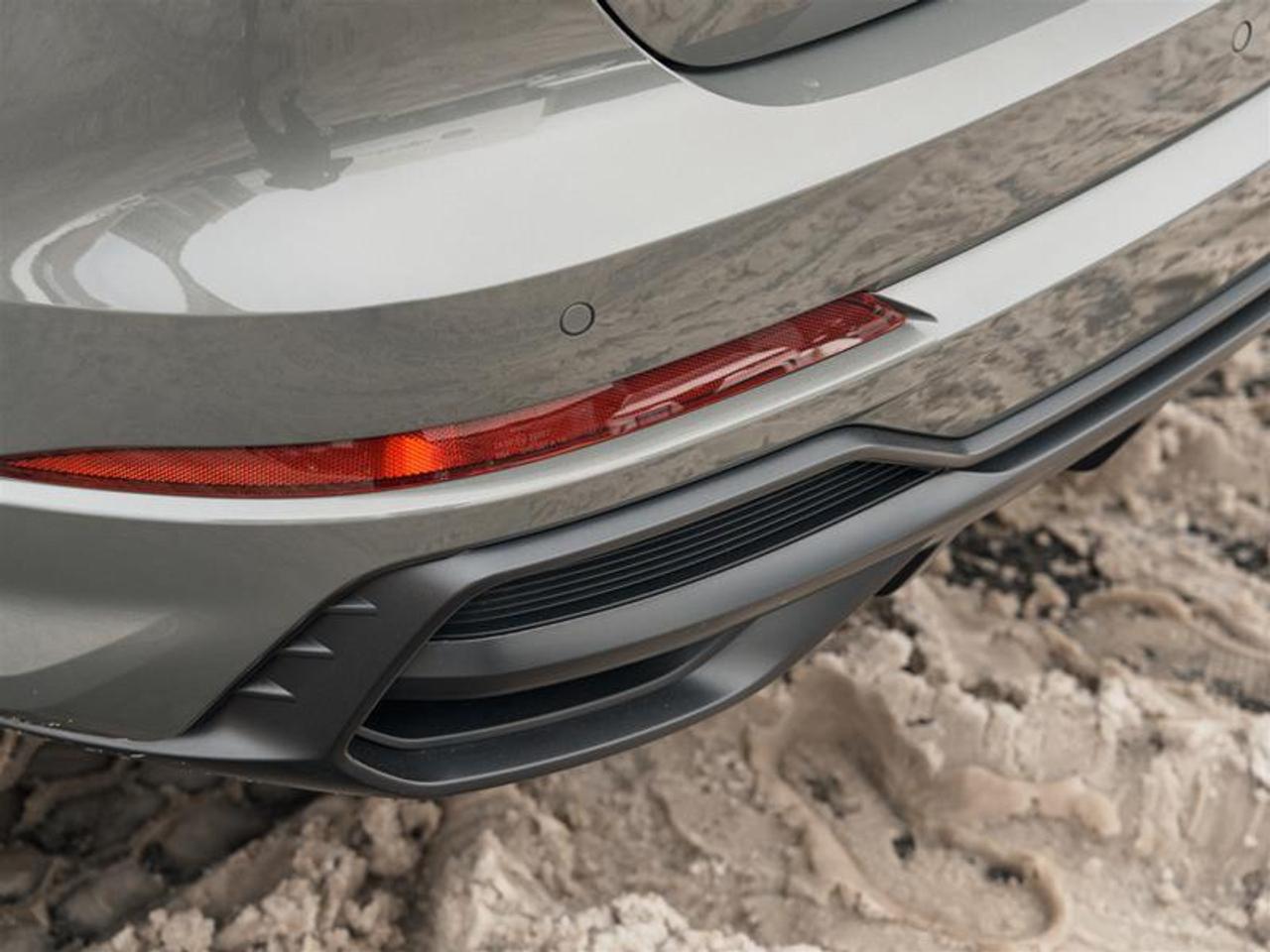 2022 Audi Q3 45 2.0T Progressiv quattro 8sp Tiptronic Photo