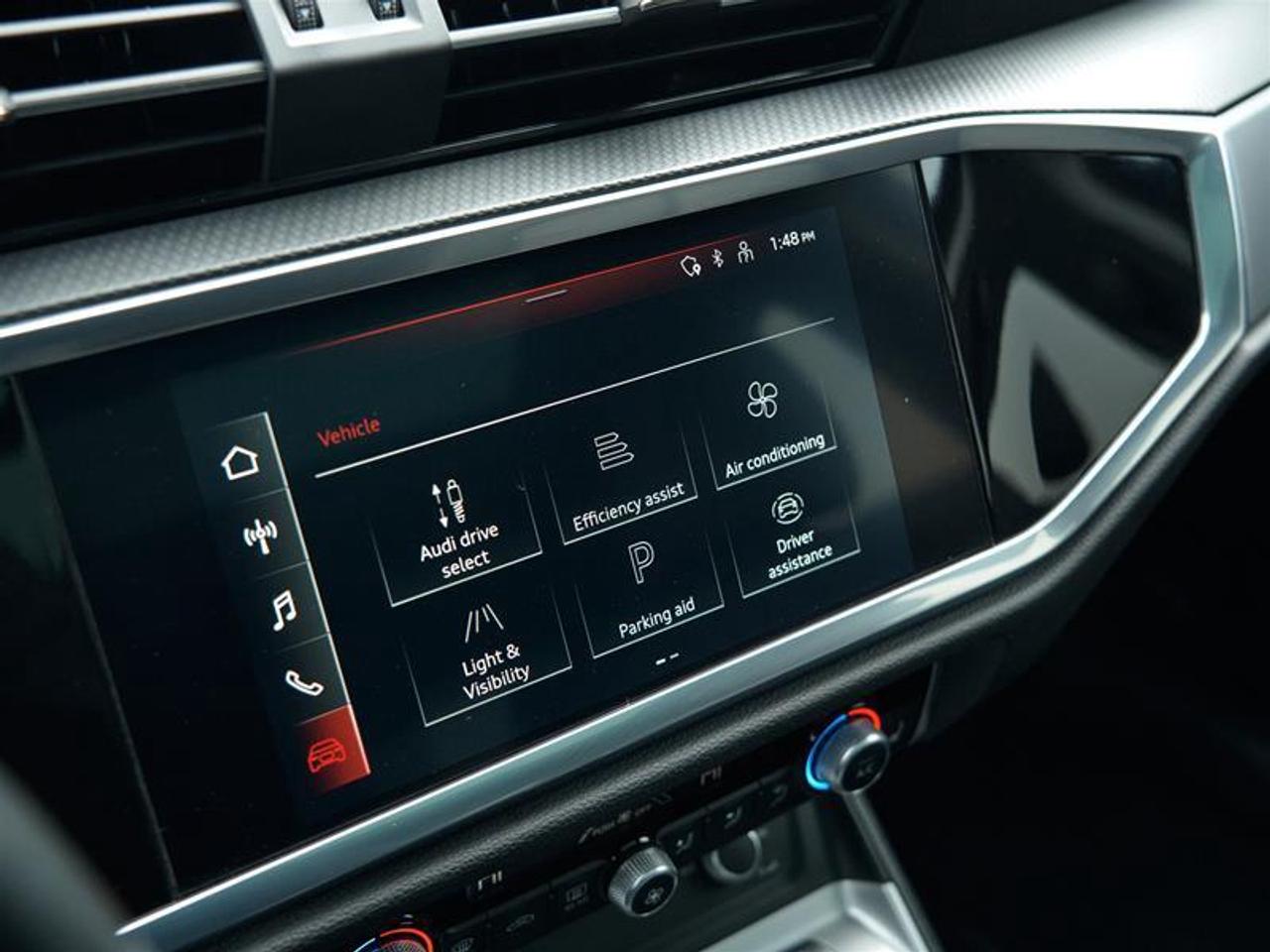 2022 Audi Q3 45 2.0T Progressiv quattro 8sp Tiptronic Photo