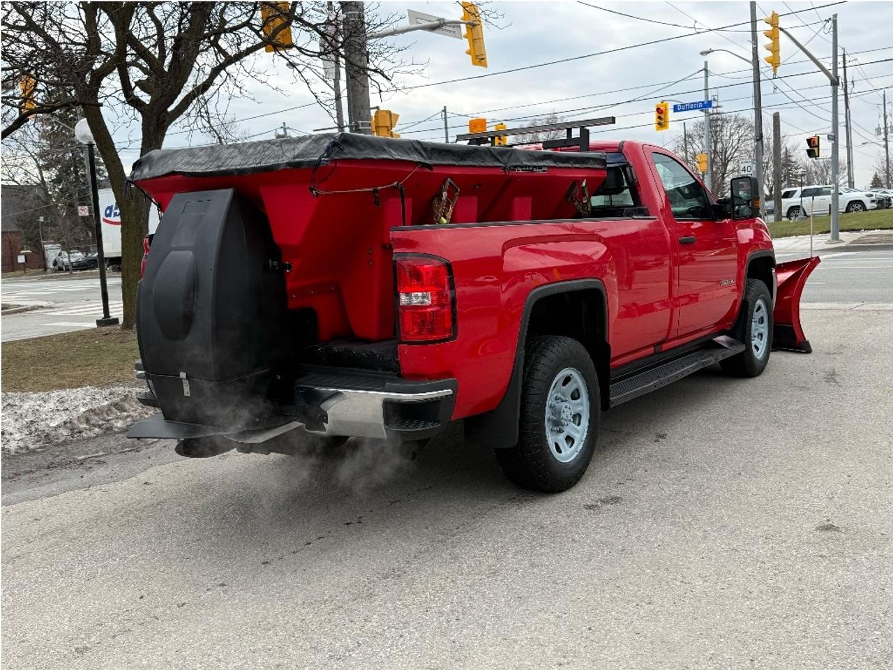 2016 GMC Sierra 3500HD SnowPlow V-Blade Salter LongBed ExcellentCondition Photo2