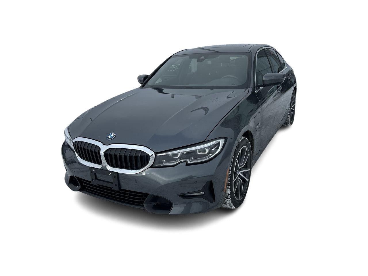 2022 BMW 3 Series xDrive Sedan   Premium Essential Pkg Photo