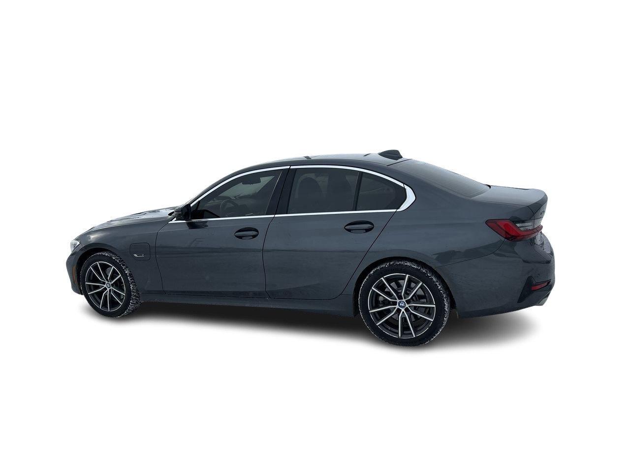 2022 BMW 3 Series xDrive Sedan   Premium Essential Pkg Photo