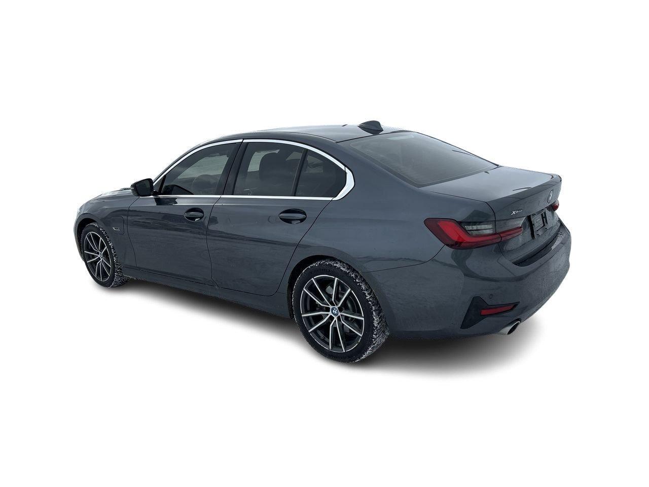 2022 BMW 3 Series xDrive Sedan   Premium Essential Pkg Photo