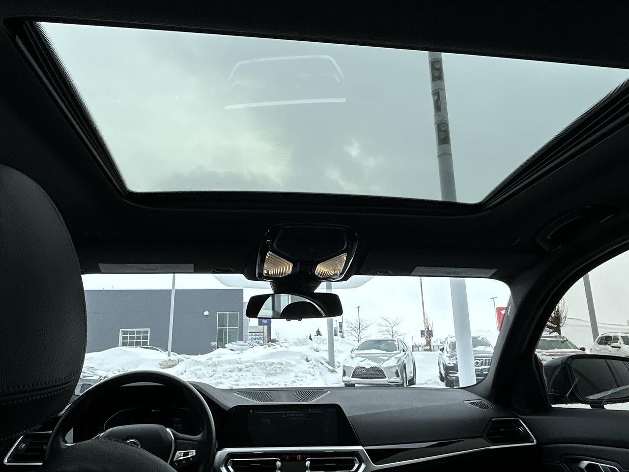 2022 BMW 3 Series xDrive Sedan   Premium Essential Pkg Photo