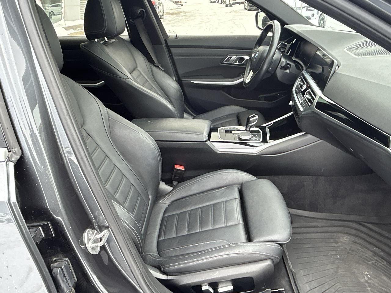 2022 BMW 3 Series xDrive Sedan   Premium Essential Pkg Photo