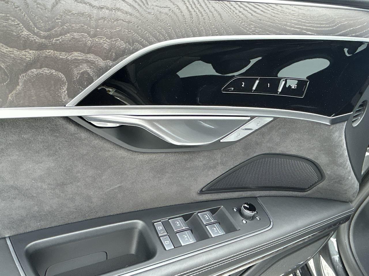 2023 Audi A8 55 LWB 3.0T   5.49% up to 48m Photo