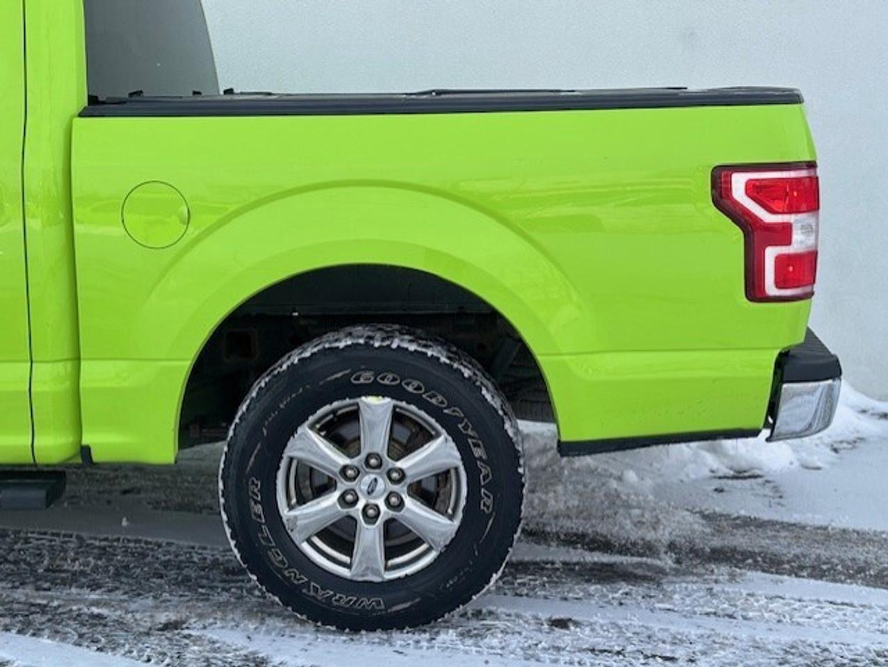 2018 Ford F-150 XLT 4WD-CREW CAB-5.5' Box-CAMERA-TONNEAU-CERTIFIED Photo