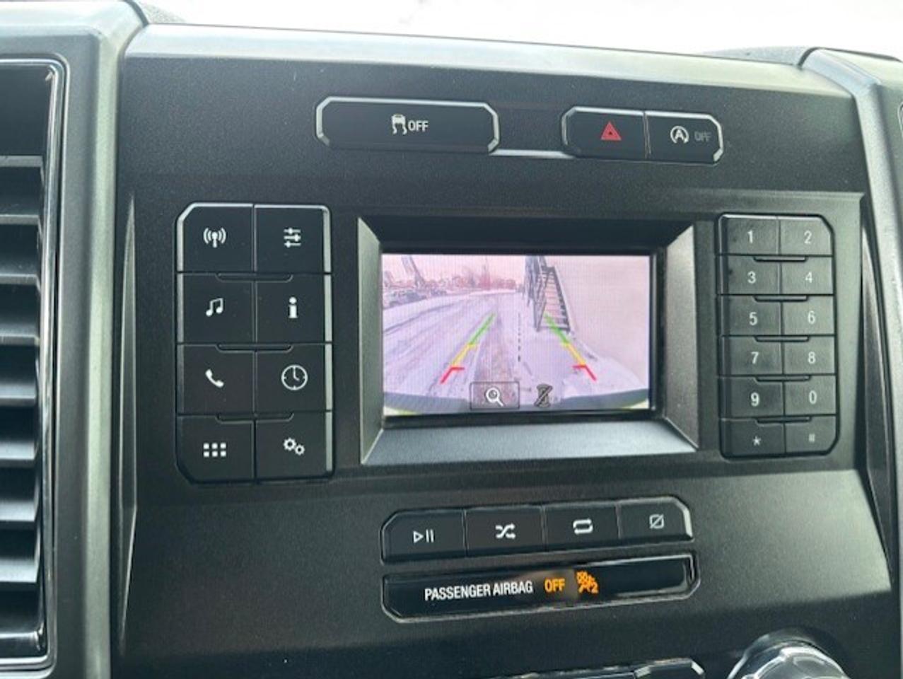 2018 Ford F-150 XLT 4WD-CREW CAB-5.5' Box-CAMERA-TONNEAU-CERTIFIED Photo