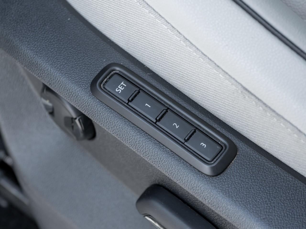 2021 Volkswagen Tiguan Highline 4dr All-wheel Drive 4MOTION Photo