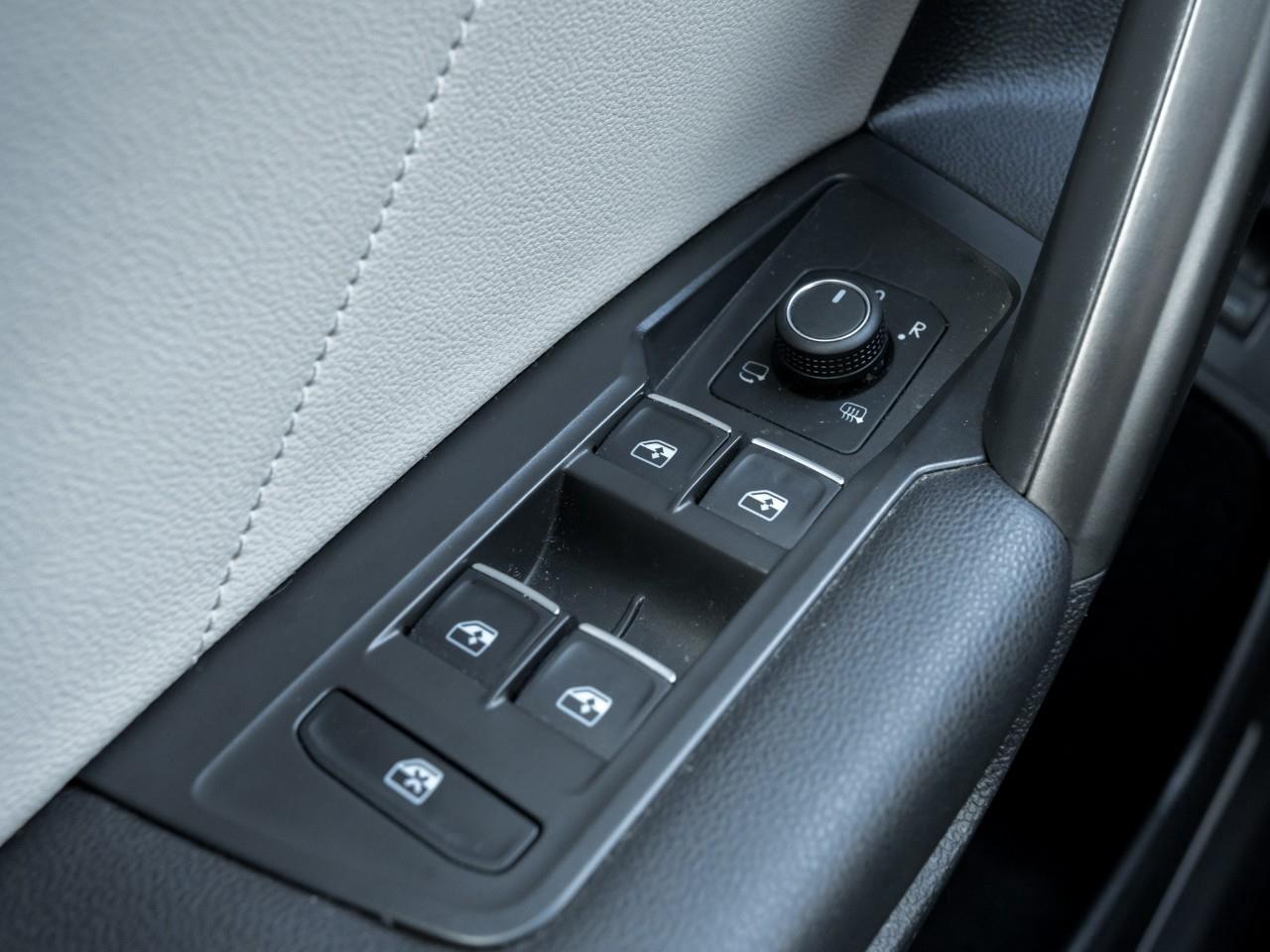 2021 Volkswagen Tiguan Highline 4dr All-wheel Drive 4MOTION Photo