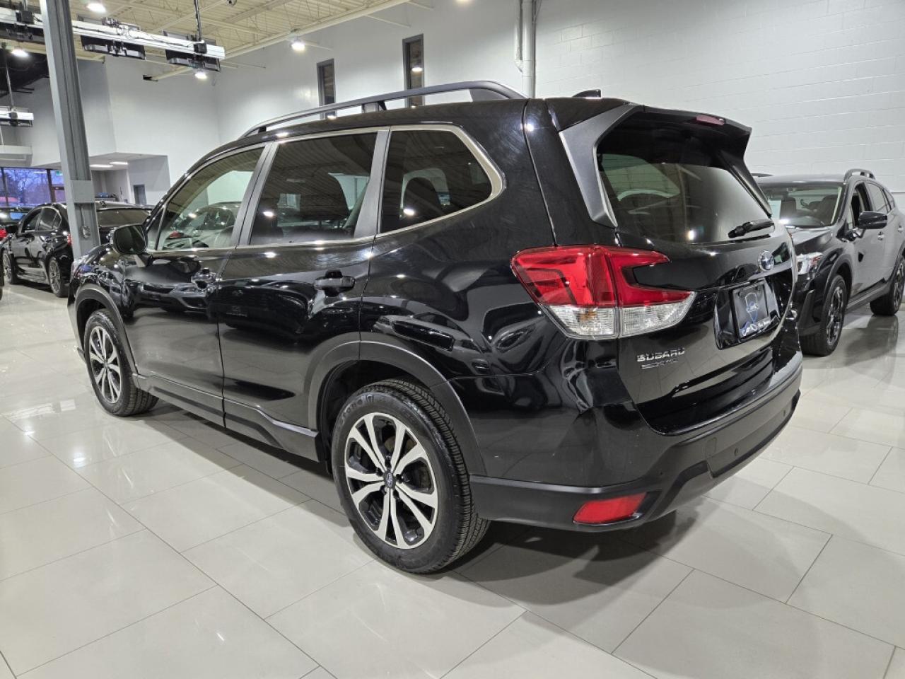 2019 Subaru Forester Limited CVT 2 Tone Leather Navigation Eyesight Bac Photo