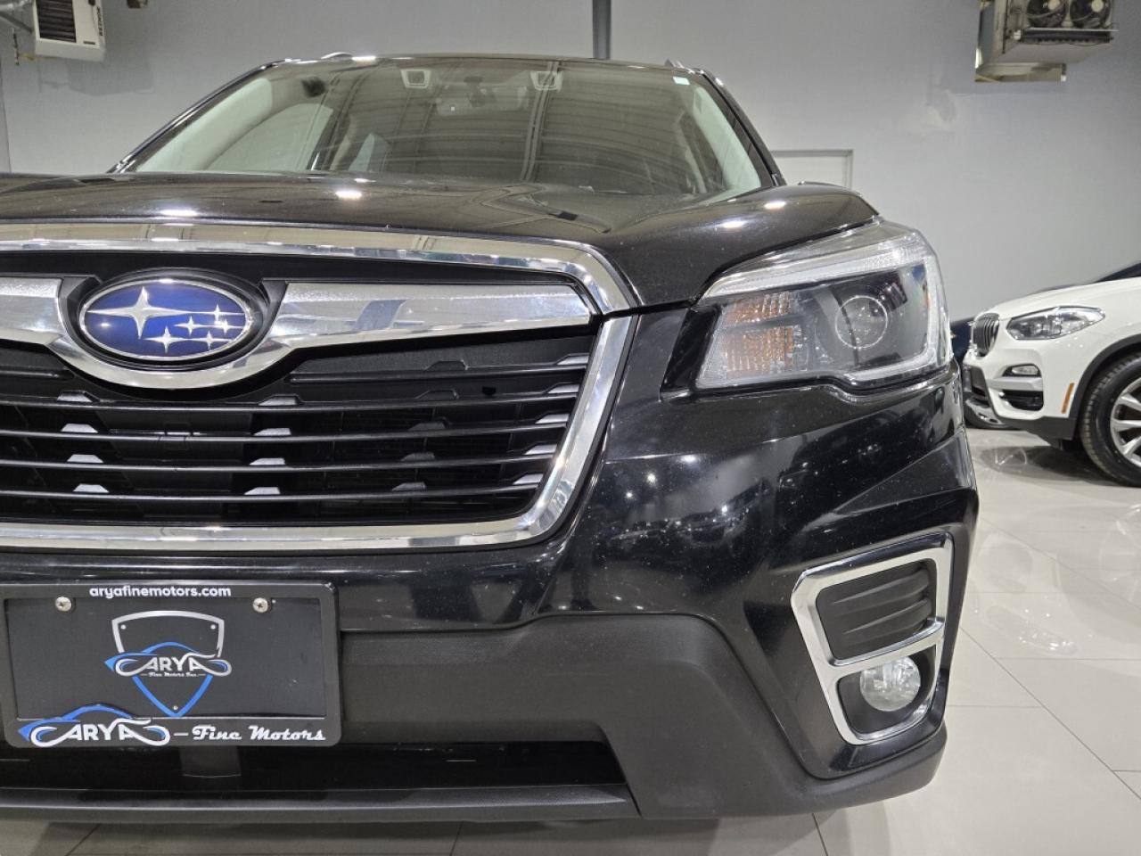 2019 Subaru Forester Limited CVT 2 Tone Leather Navigation Eyesight Bac Photo