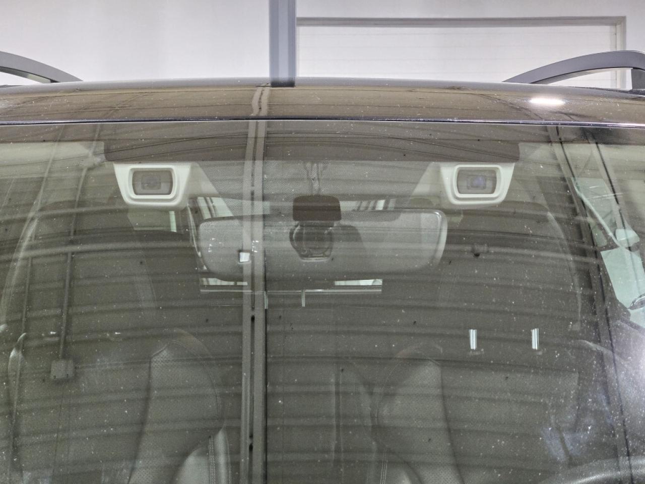 2019 Subaru Forester Limited CVT 2 Tone Leather Navigation Eyesight Bac Photo