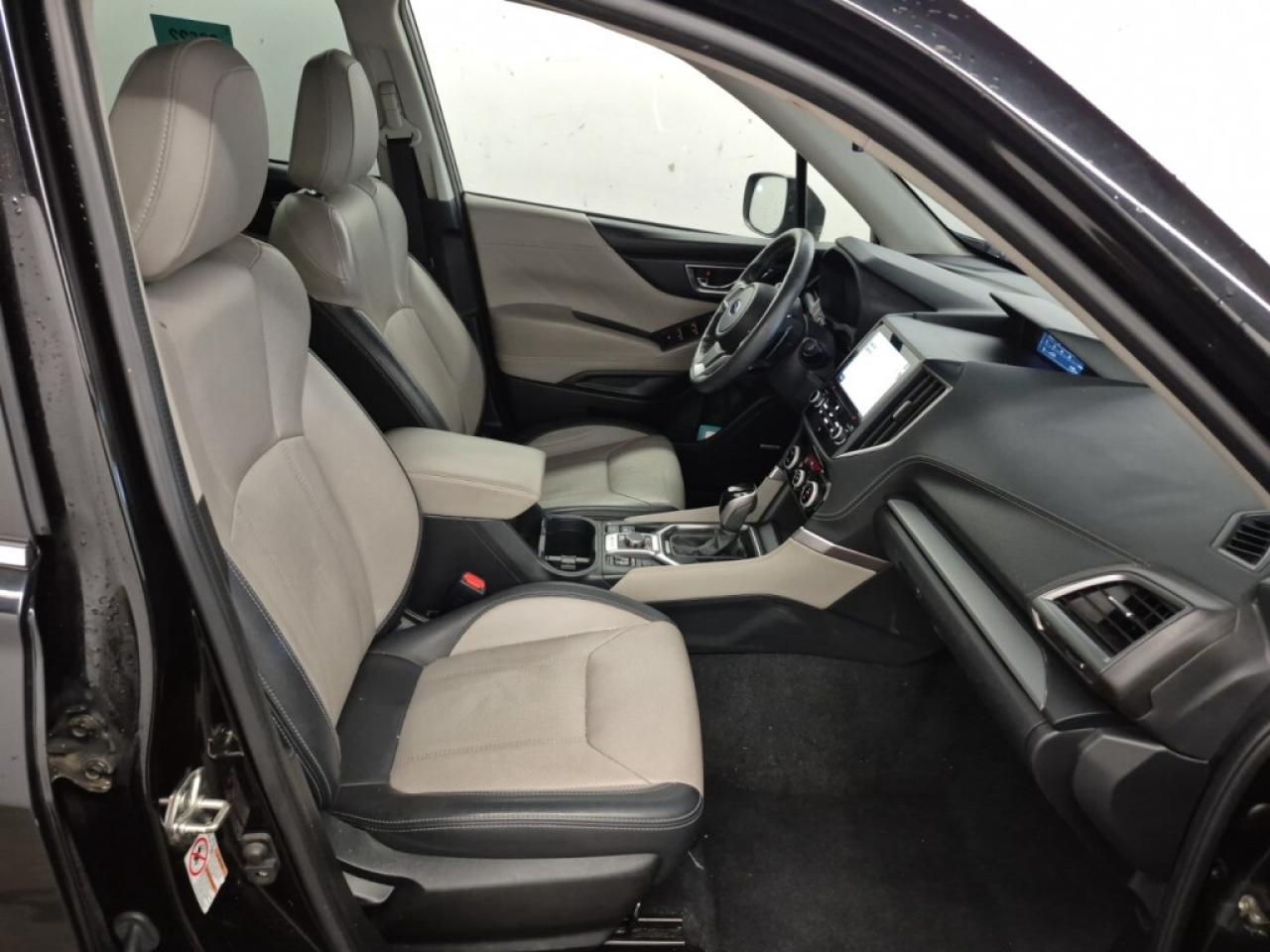 2019 Subaru Forester Limited CVT 2 Tone Leather Navigation Eyesight Bac Photo