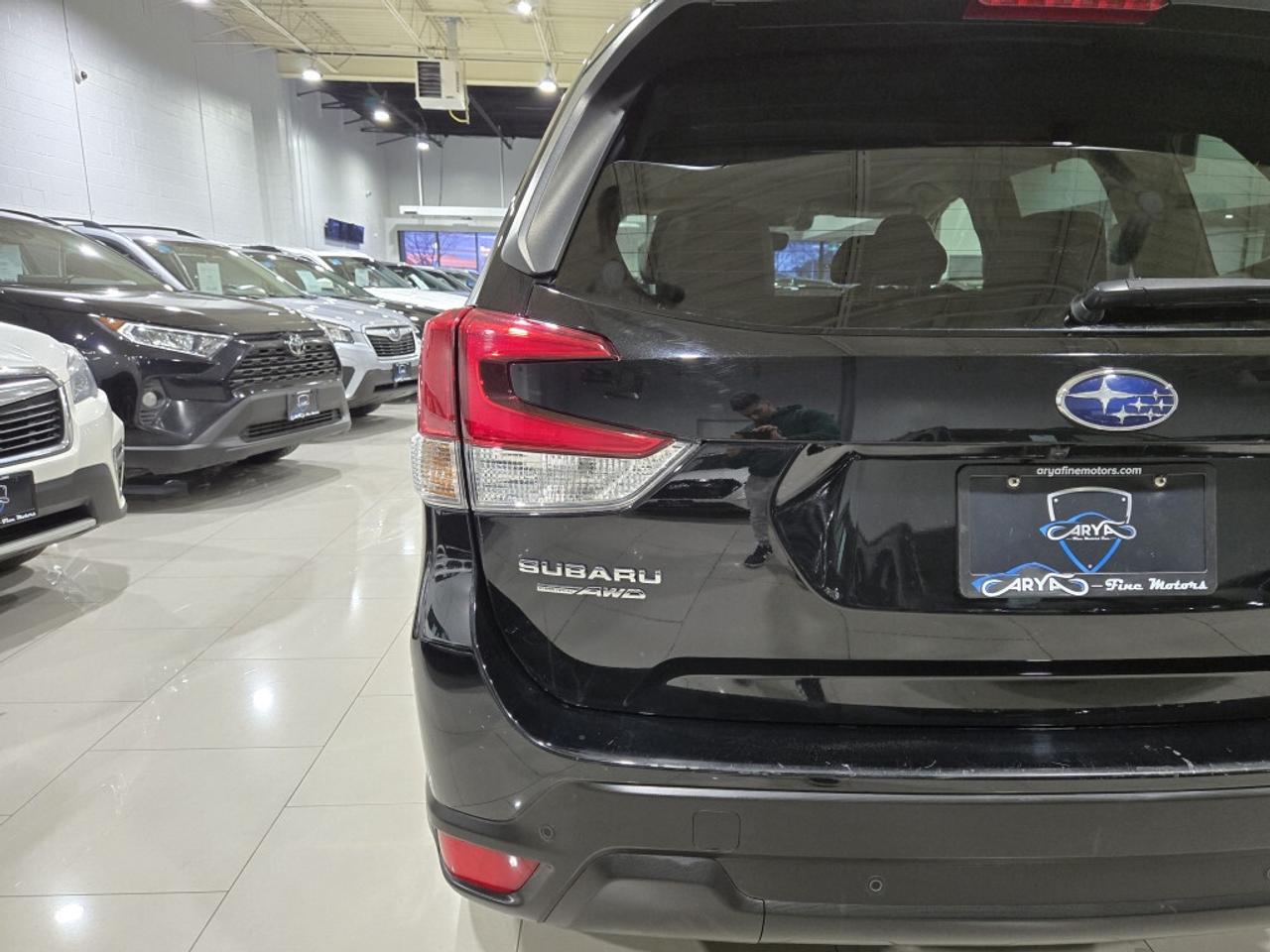 2019 Subaru Forester Limited CVT 2 Tone Leather Navigation Eyesight Bac Photo