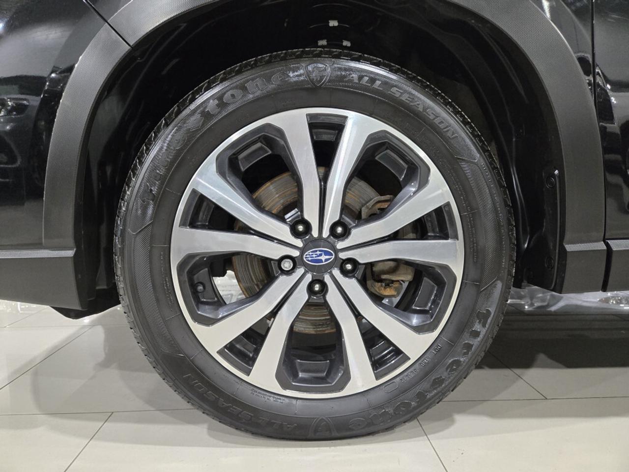 2019 Subaru Forester Limited CVT 2 Tone Leather Navigation Eyesight Bac Photo