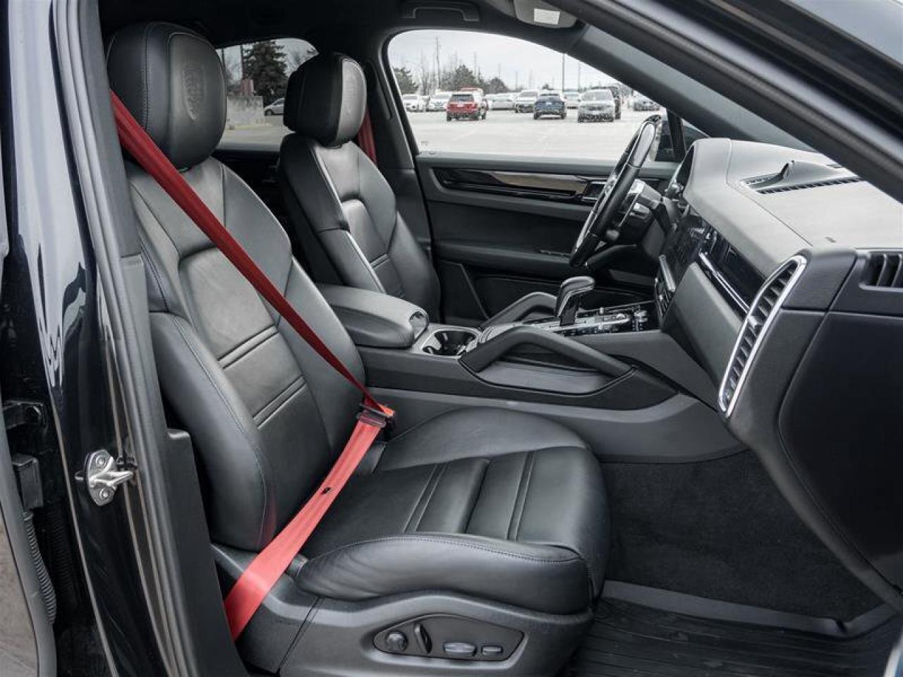 2022 Porsche Cayenne Coupe AWD Performance Pkg Premium Pkg Plus SportDe Photo