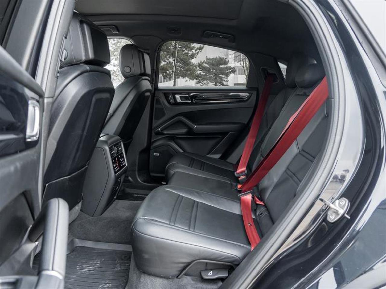 2022 Porsche Cayenne Coupe AWD Performance Pkg Premium Pkg Plus SportDe Photo