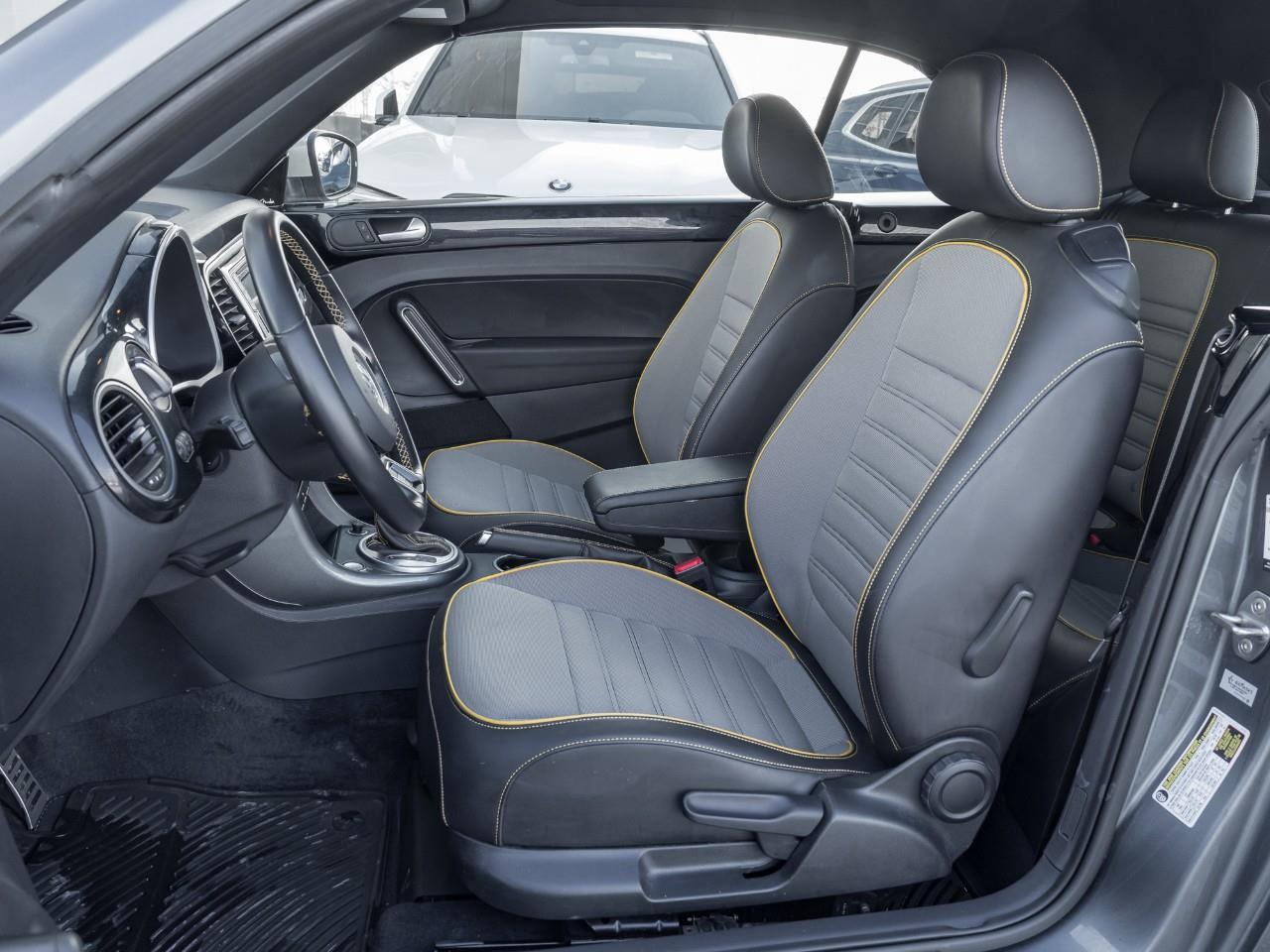 2019 Volkswagen Beetle 2.0 TSI Dune 2dr Convertible Photo