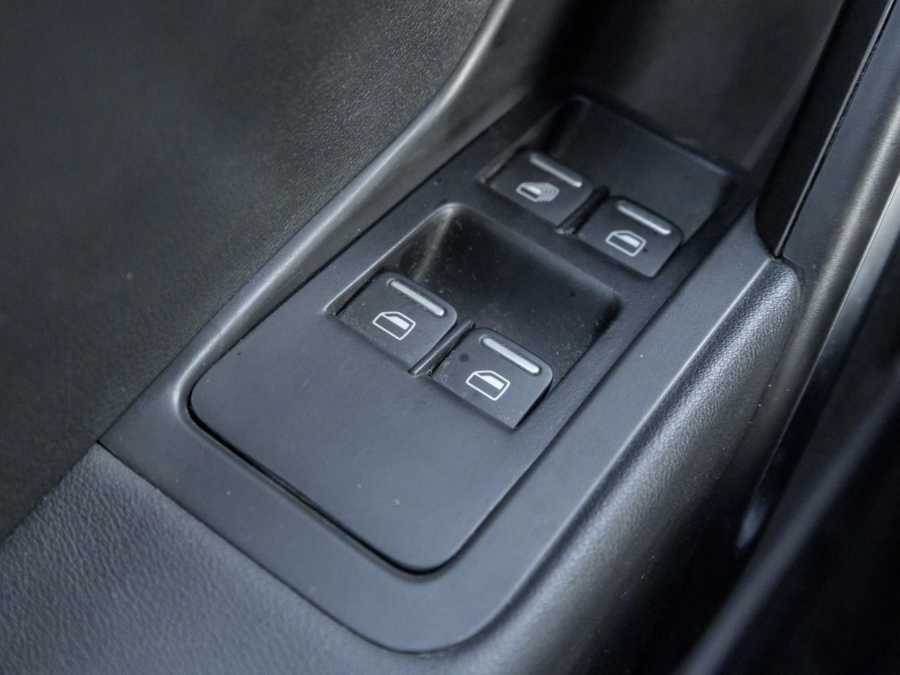 2019 Volkswagen Beetle 2.0 TSI Dune 2dr Convertible Photo