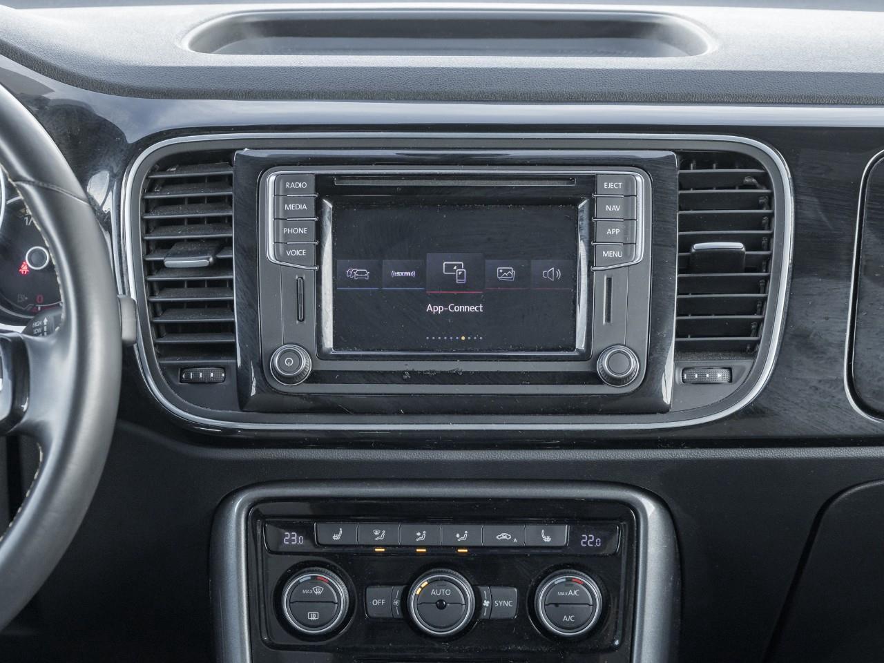 2019 Volkswagen Beetle 2.0 TSI Dune 2dr Convertible Photo