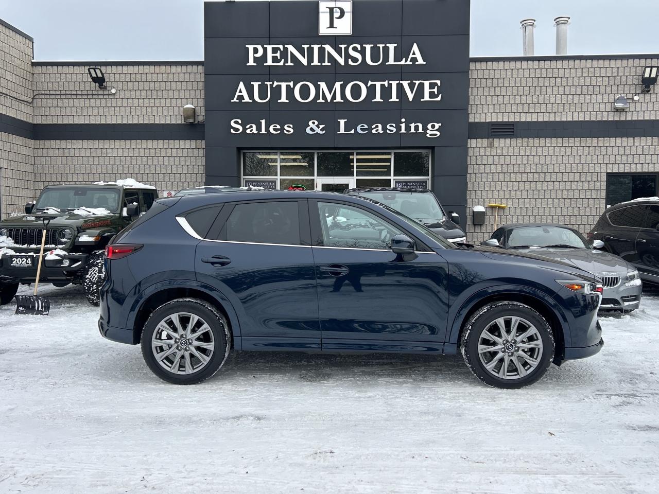 2025 Mazda CX-5 GT AWD,SUNROOF,HEADS UP, VENTED SEATS, CARPLAY,NAV Photo