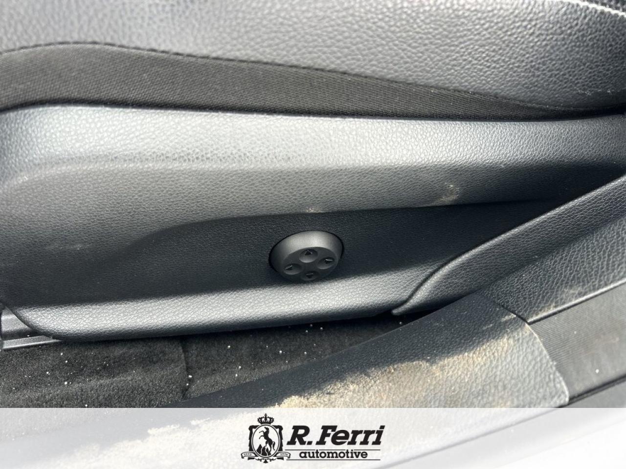 2015 Mercedes-Benz C-Class Base C 300 4dr All-Wheel Drive 4MATIC Sedan Photo