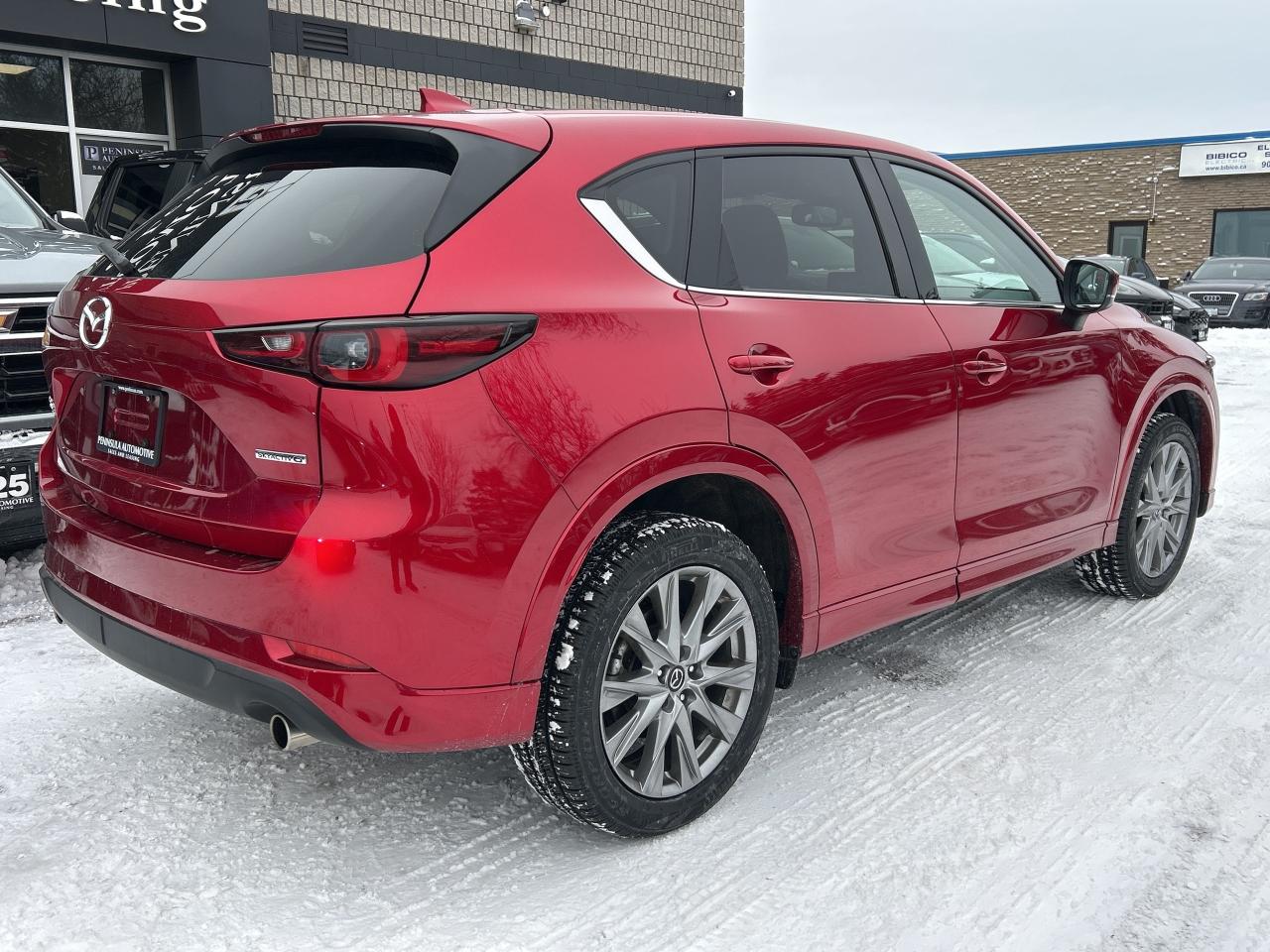 2025 Mazda CX-5 GT AWD,SUNROOF,HEADS UP, VENTED SEATS, CARPLAY Photo