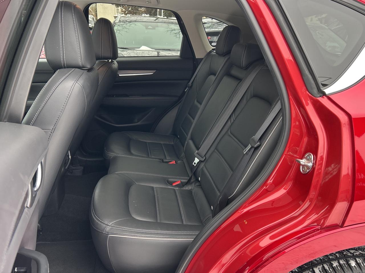 2025 Mazda CX-5 GT AWD,SUNROOF,HEADS UP, VENTED SEATS, CARPLAY Photo