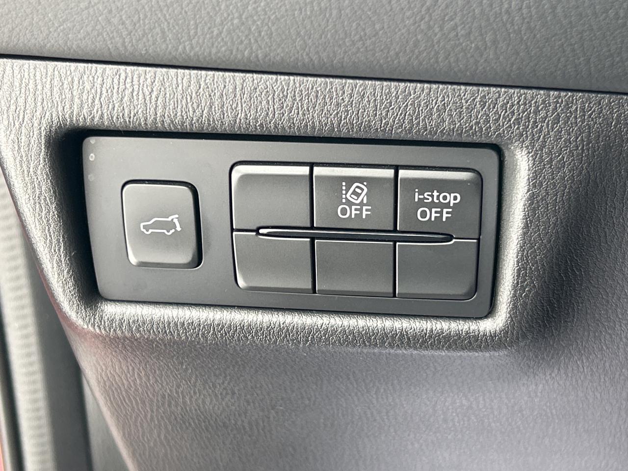 2025 Mazda CX-5 GT AWD,SUNROOF,HEADS UP, VENTED SEATS, CARPLAY Photo