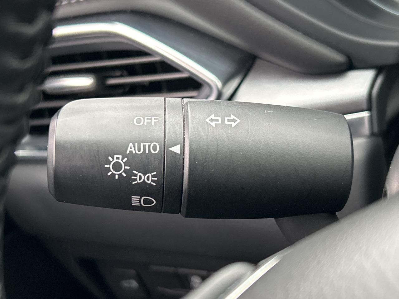 2025 Mazda CX-5 GT AWD,SUNROOF,HEADS UP, VENTED SEATS, CARPLAY Photo