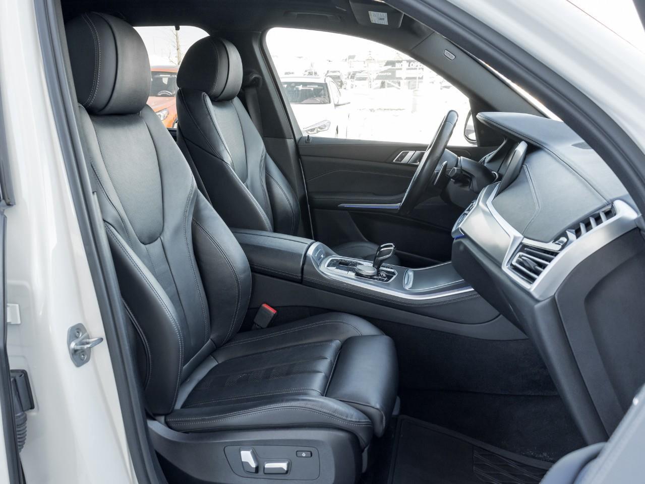 2022 BMW X5 xDrive40i 4dr All-Wheel Drive Sports Activity Vehicle Photo